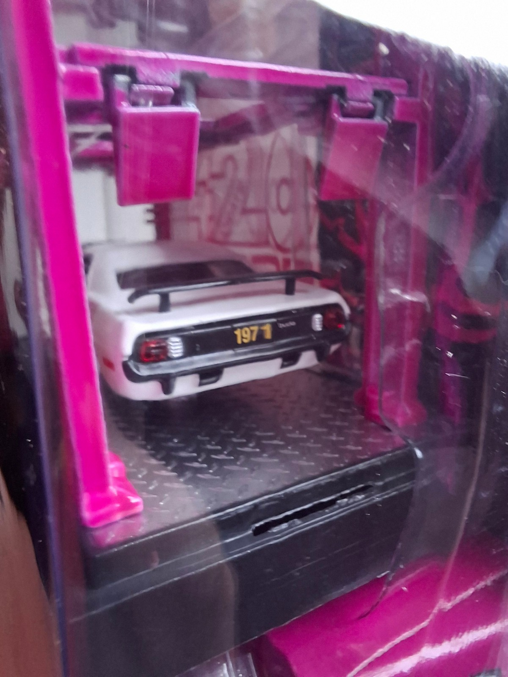 M2 Machines Model Kit Release 50 1971 Plymouth Cuda (NG52)