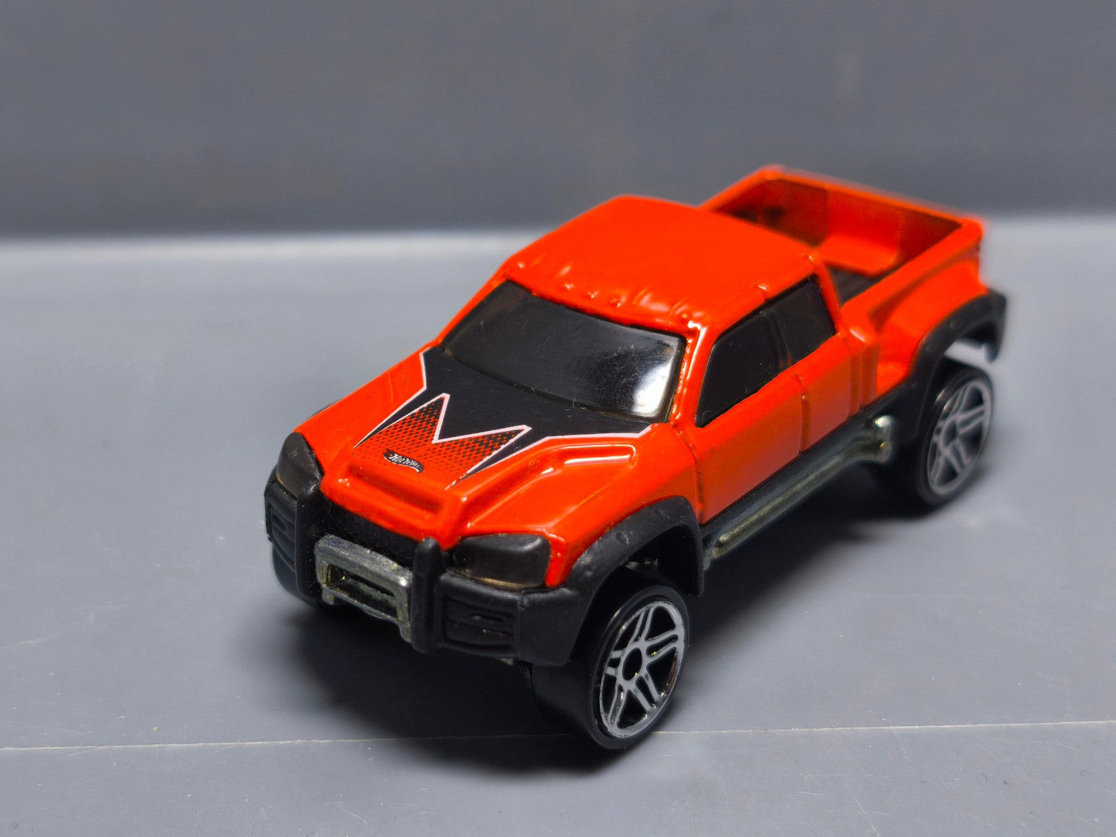 Hot Wheels Mega Duty 2002-150 version PR5  (A13)
