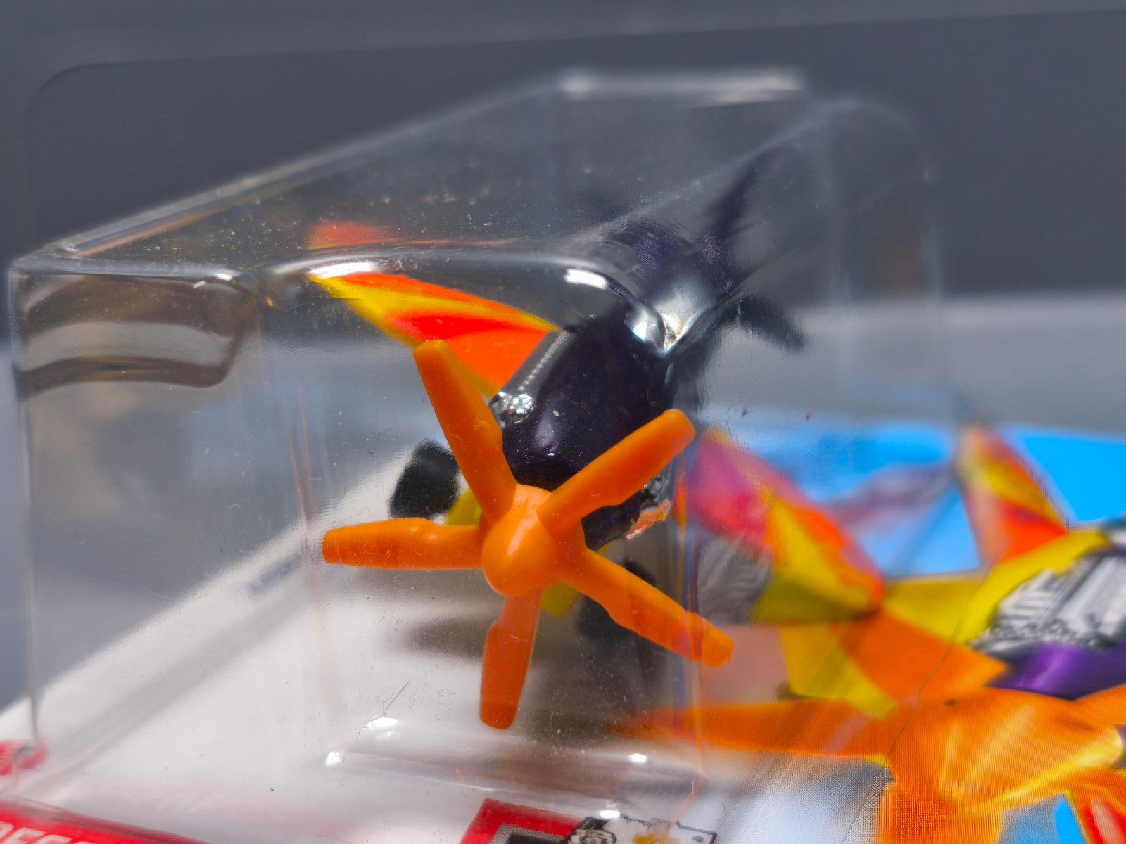 Hot Wheels Mad Propz 2020-186  (NP18)