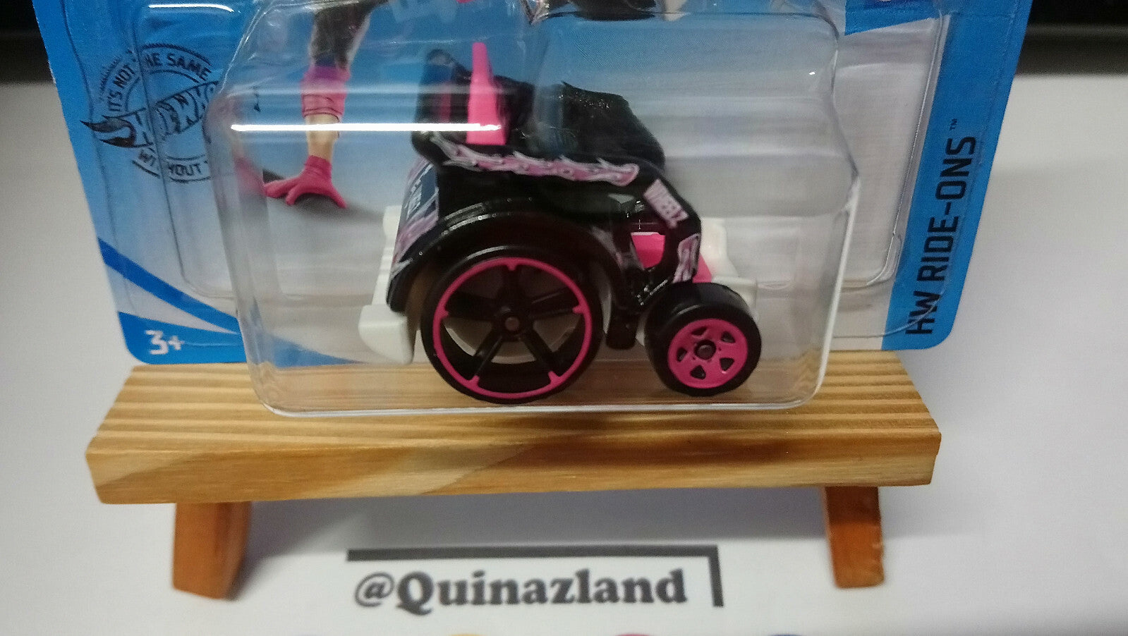 Hot Wheels Wheelis Chair 2020-022 (NP18)