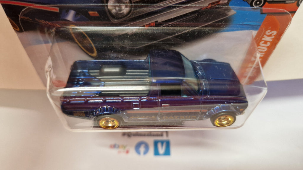 Hot Wheels 1975 datsun Sunny truck (B120) $TH 2025-093     (NP17)
