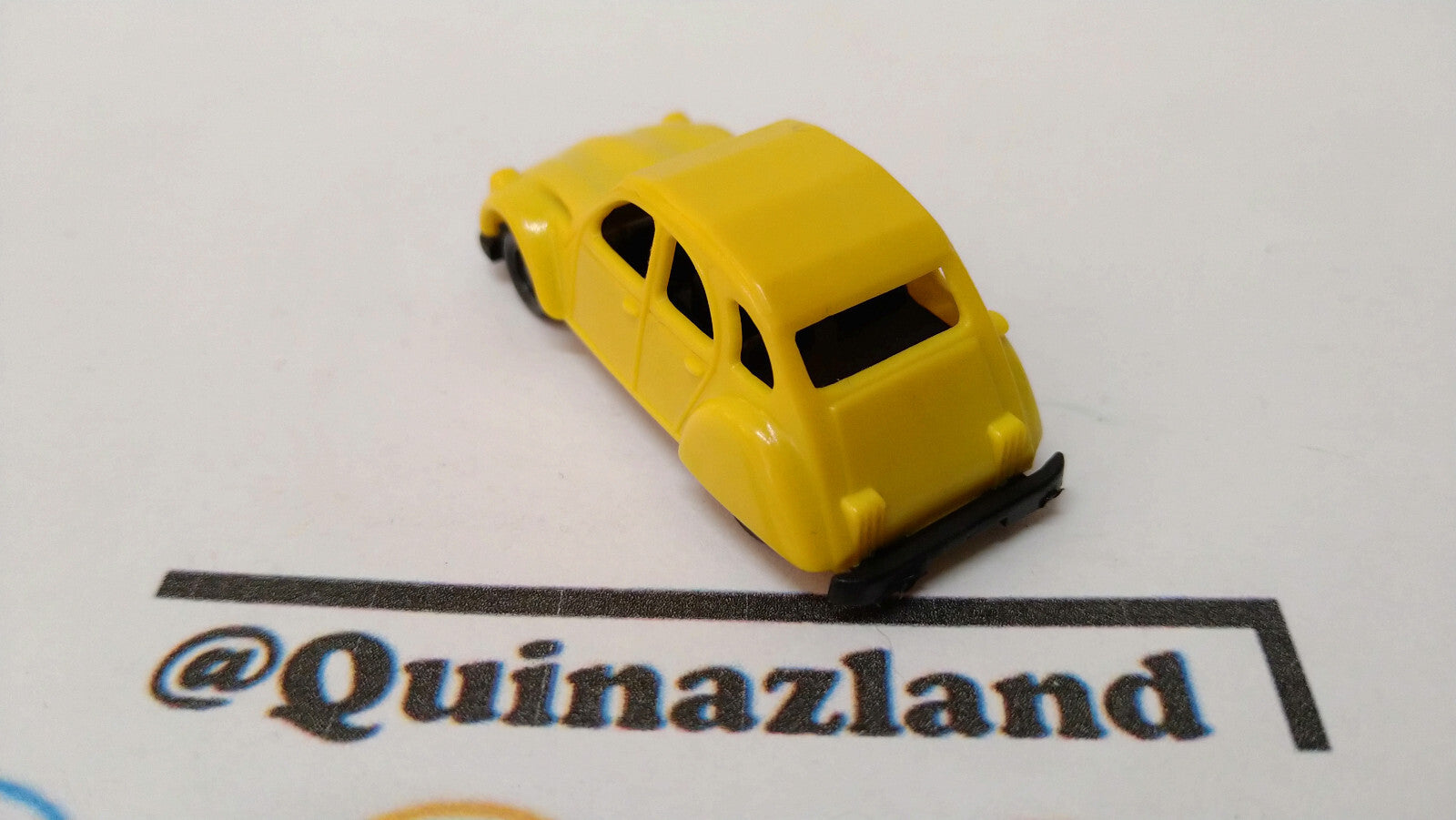 International hobby Mini vehicule Citroen 2CV     (A22)
