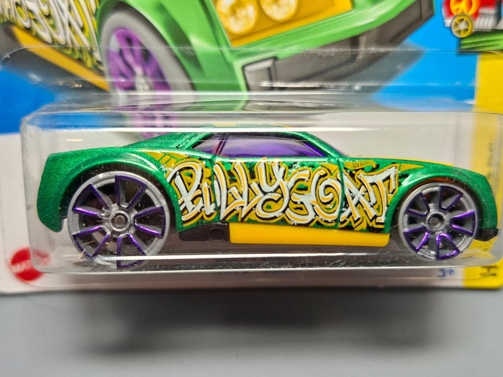 Hot Wheels Bully goat  2022-062 (CP18)