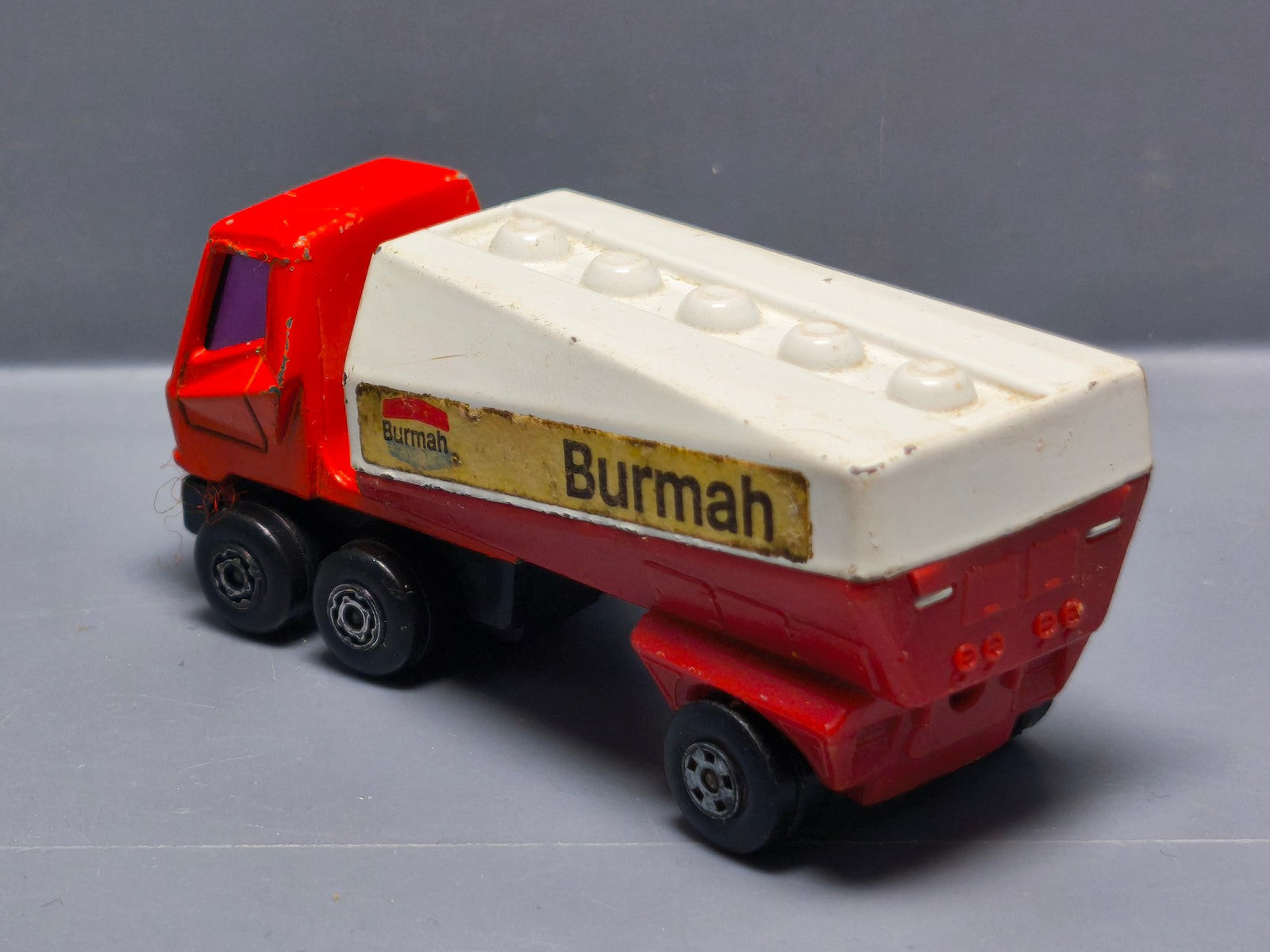 Matchbox Freeway Gas Tanker Burmah   (A21)