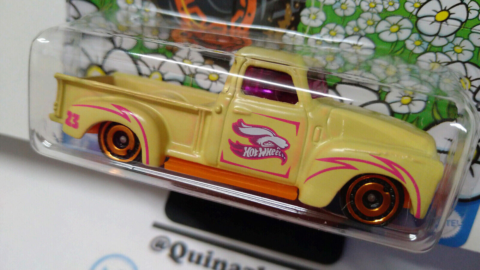 Hot Wheels 2023 spring easter exclusive Kroger 52 chevy (CP20)
