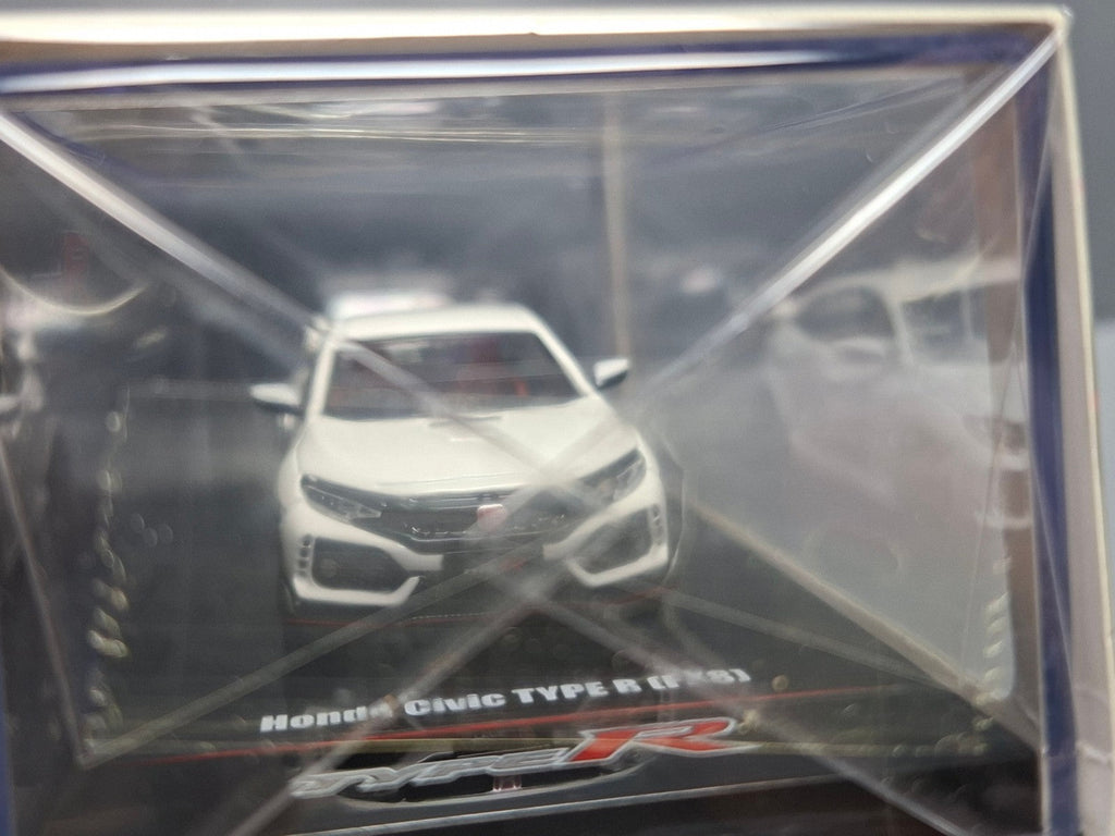 INNO64 Honda Civic Type-R (FK8), white (CP15)