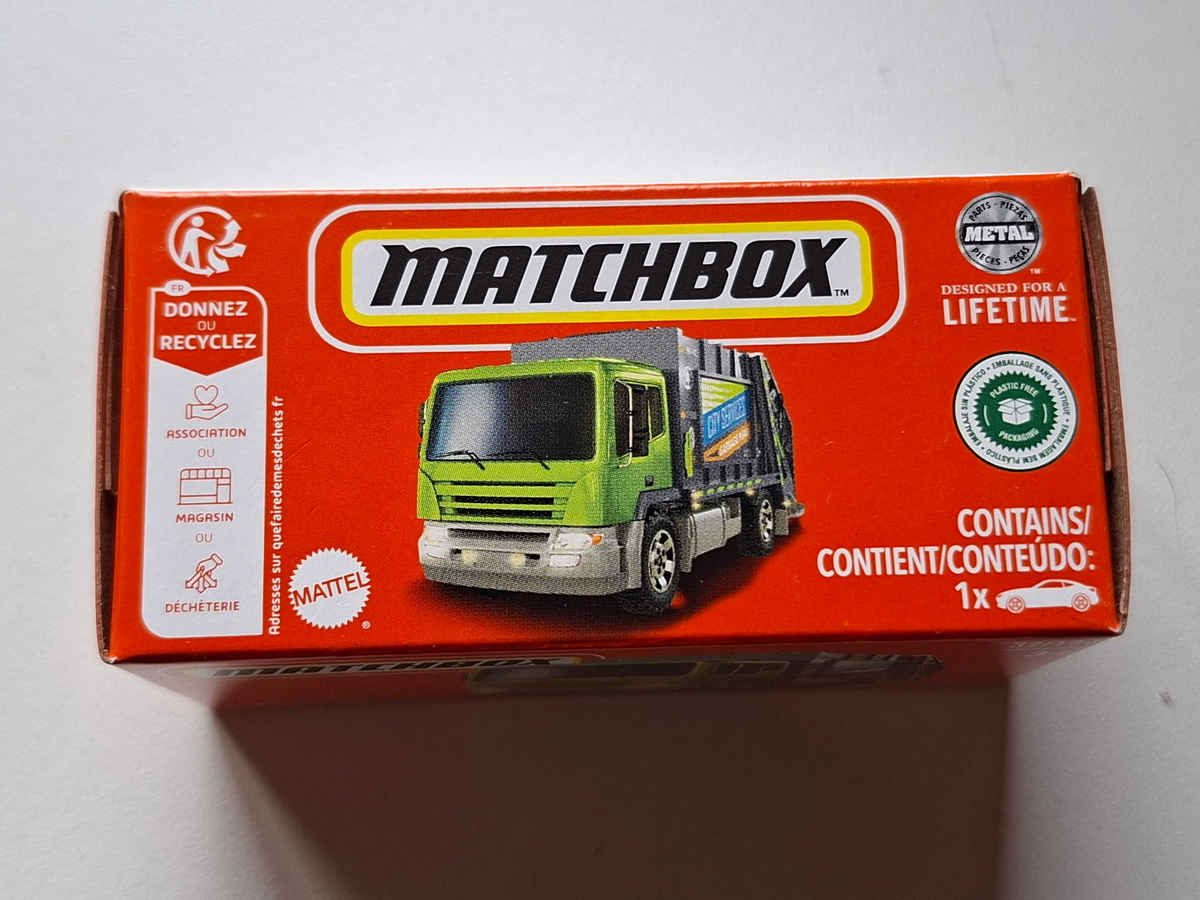 Matchbox Garbage King 32/100 (NP22)