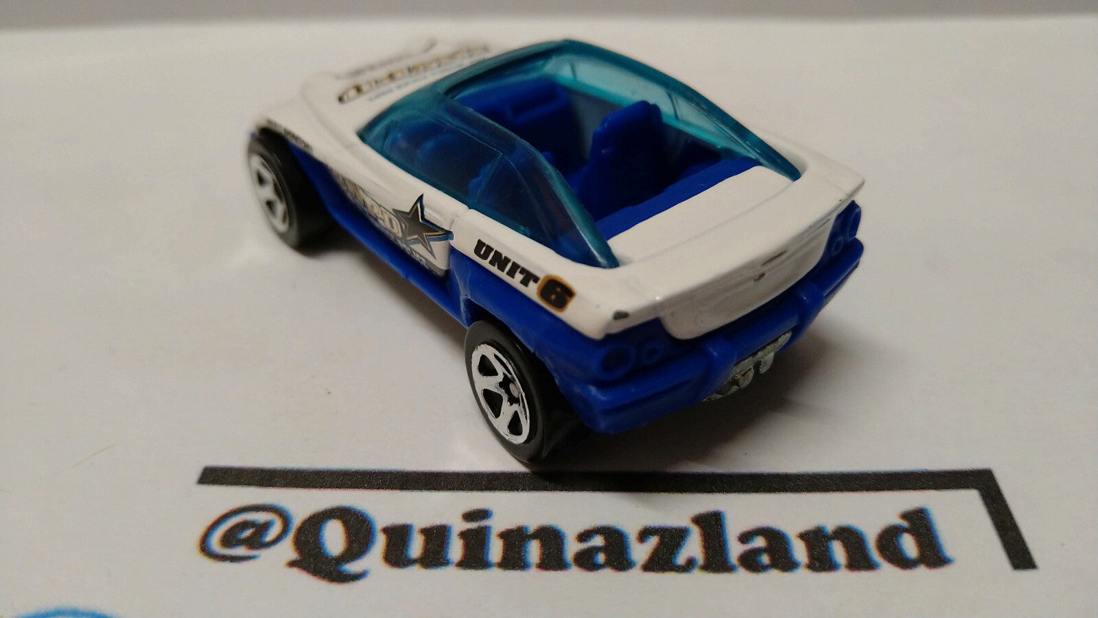 Hot Wheels Jeepster 2001 multipack   (A23)