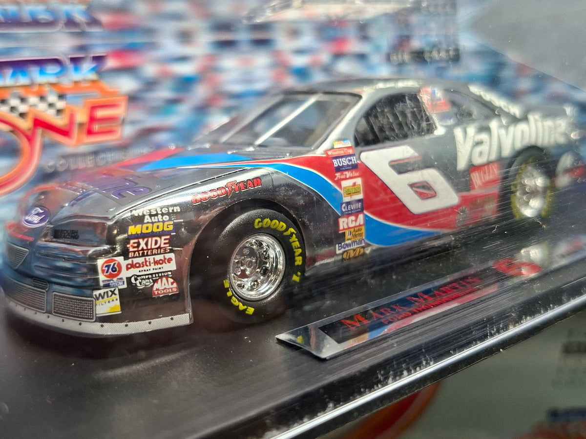 Mark one 1/43 Valvoline mark martin Ford Thunderbird (NP01)