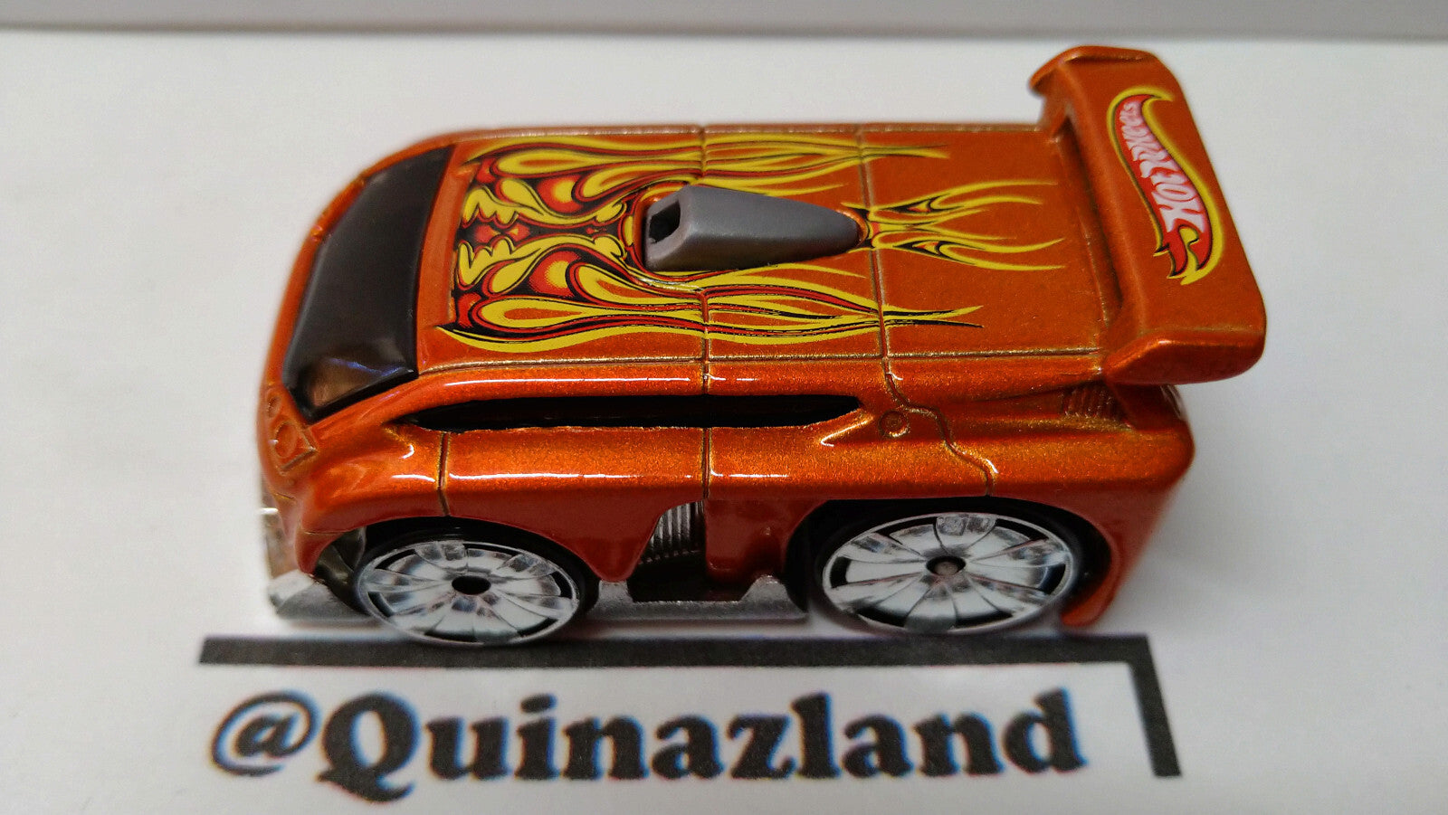 Hot Wheels Hyperliner 2004- 013 (A10)
