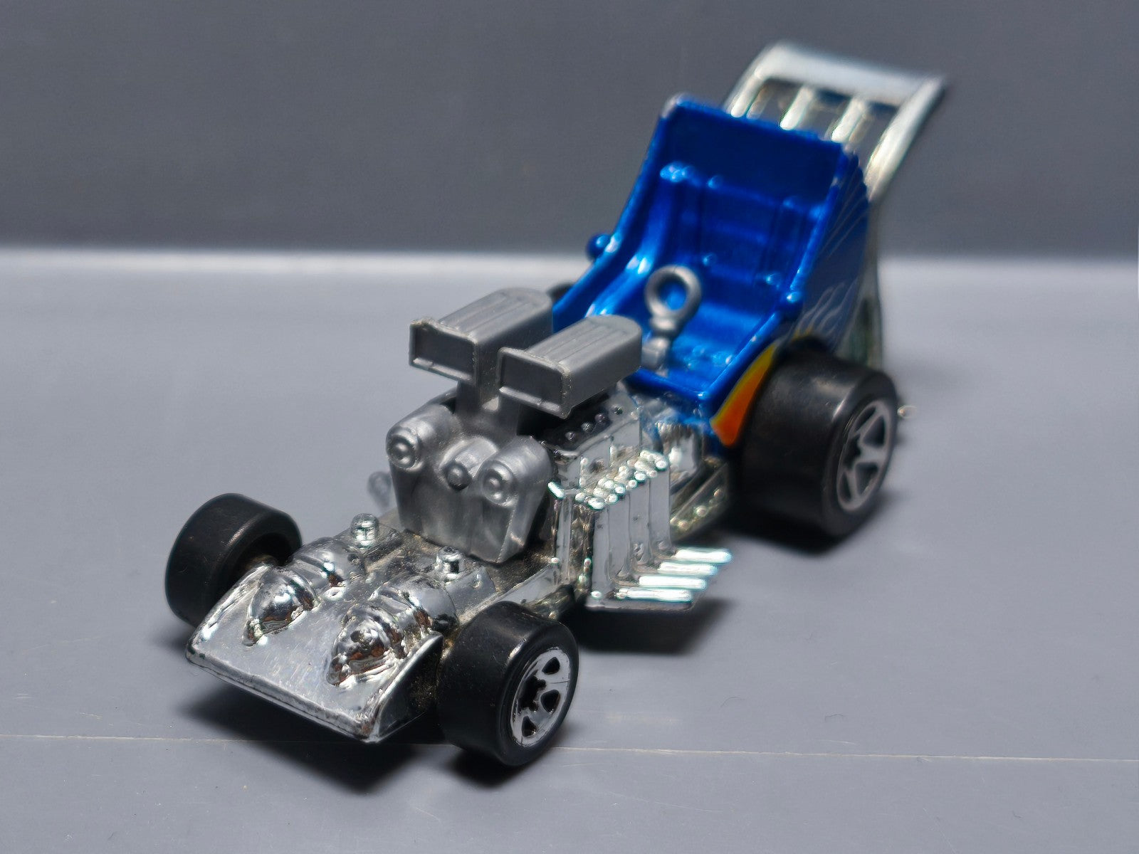Hot Wheels Baby Boomer 1999-680 (A13)