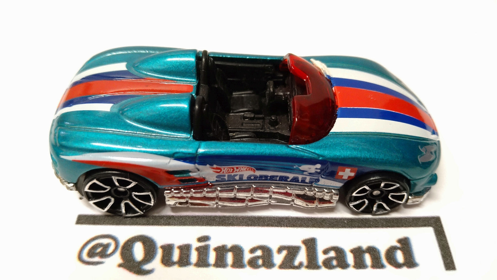 Hot Wheels 2015 road trippin exclusive Walmart  MX48 turbo   (A14)