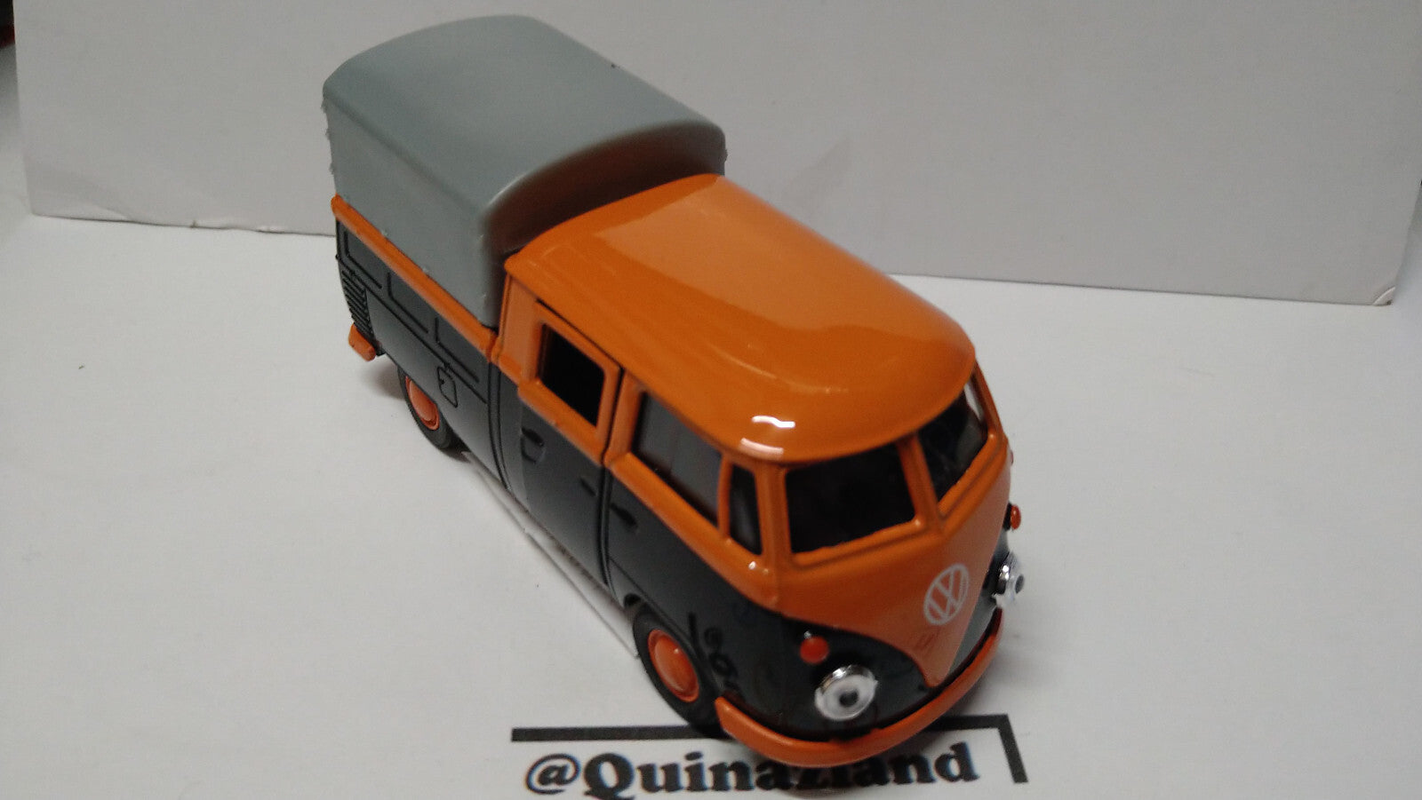 Welly  Volkswagen T1 double cab pickup   (Cart)