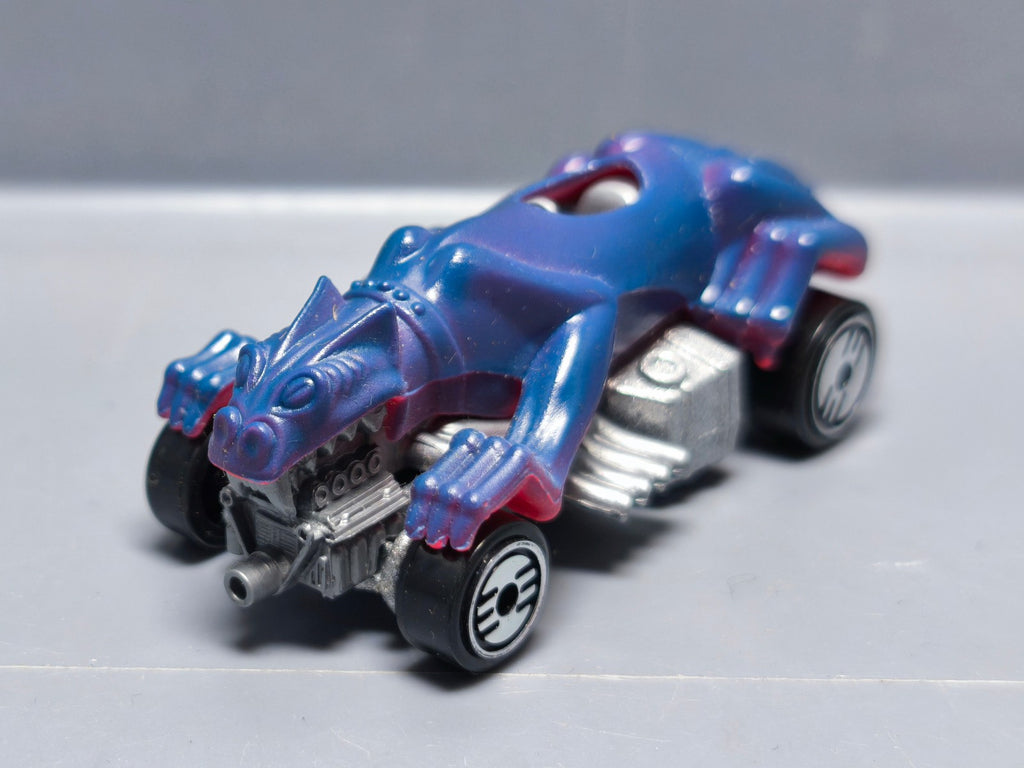 Hot Wheels Cargoyle 1994 Color FX  (A38)