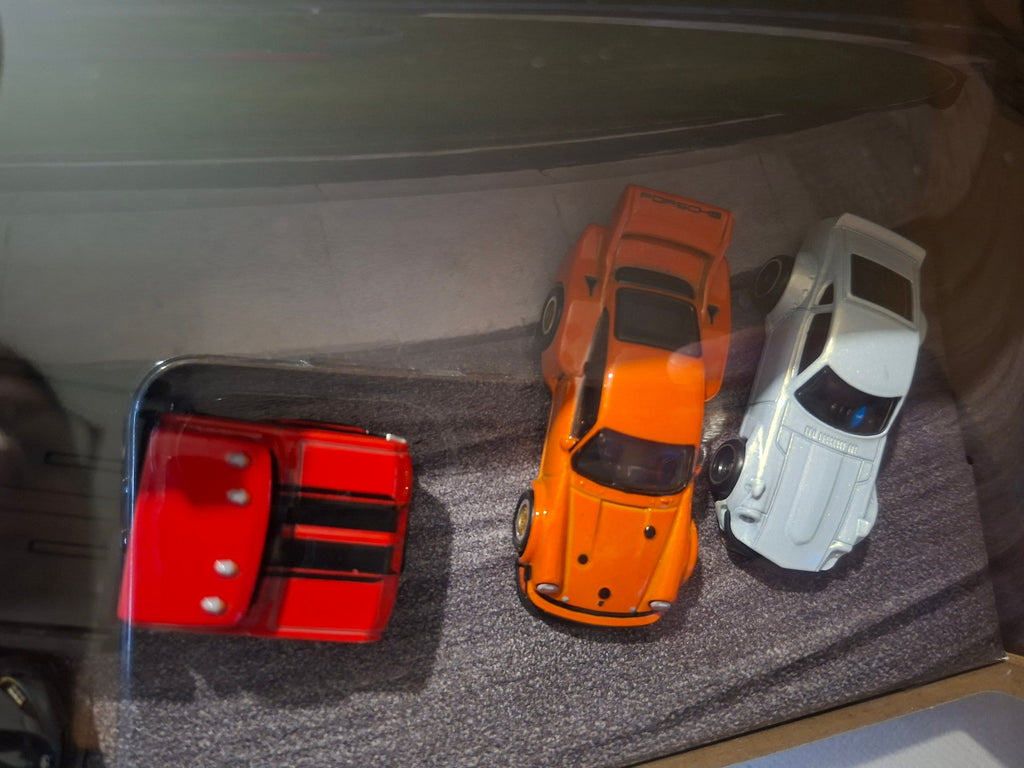 Hot Wheels Premium Set Toyota Datsun Porsche (cart)