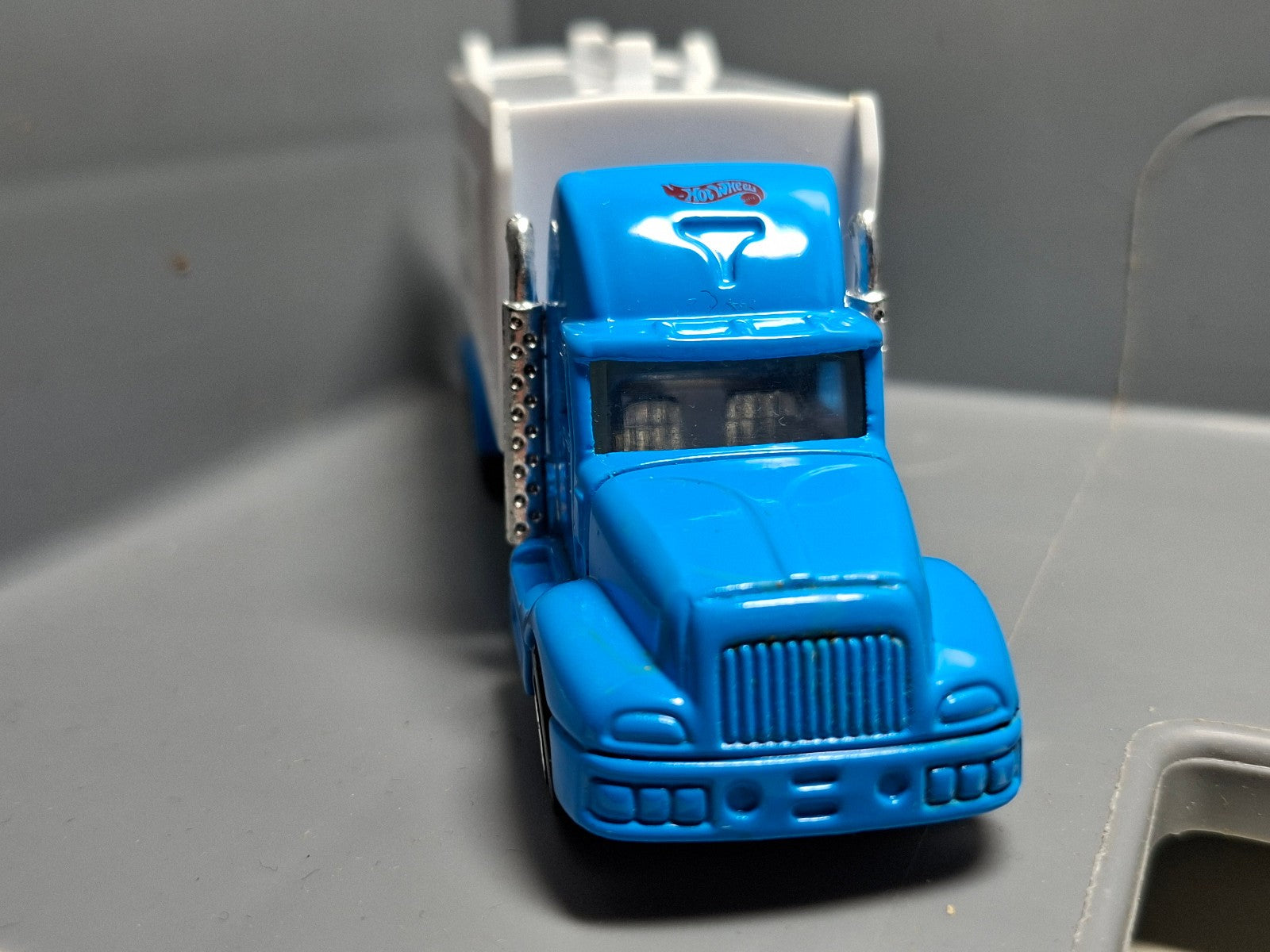 Hot Wheels 1997 haulers Recycle america   (NG34)
