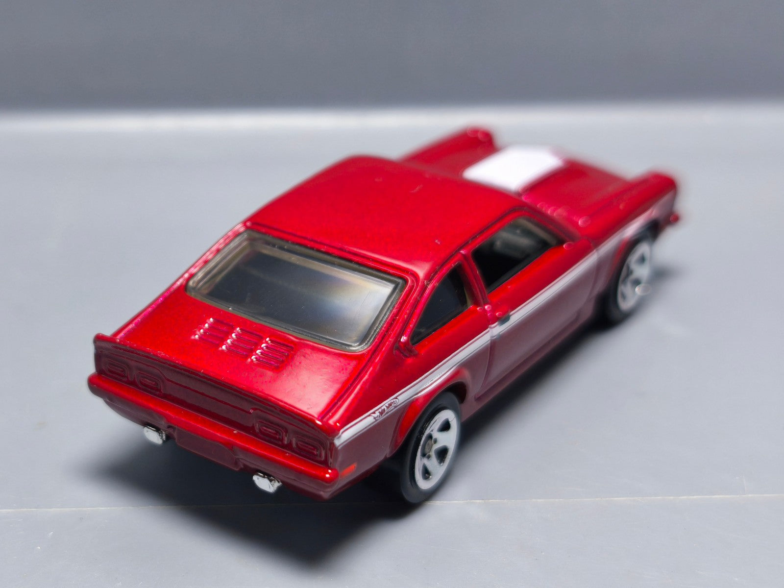Hot Wheels Custom v-8 vega 2009-023  (A28)