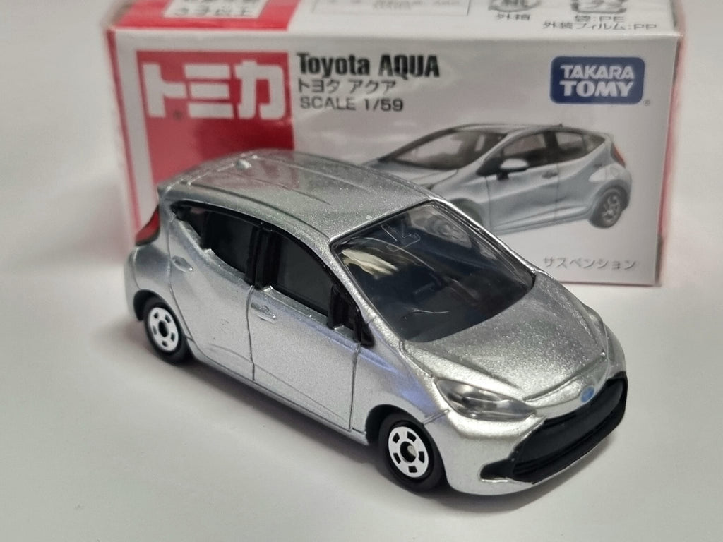 Tomica 2022 regular Toyota aqua 1/59   (CP05)