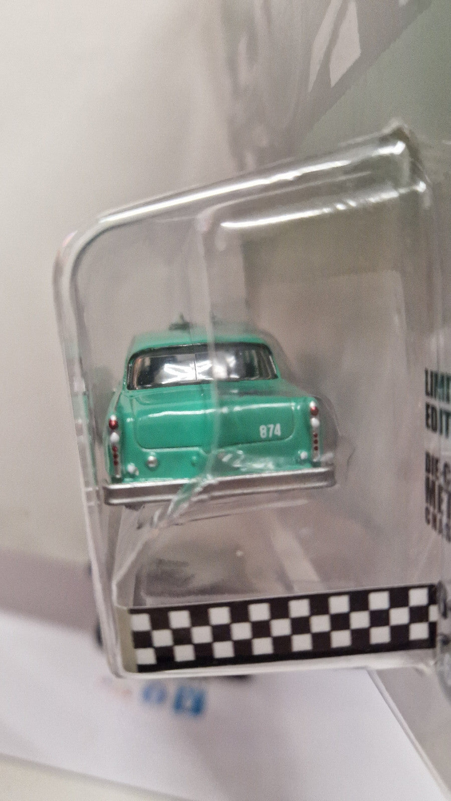 Greenlight Exclusive 1969 Checker Taxi  (NG01)