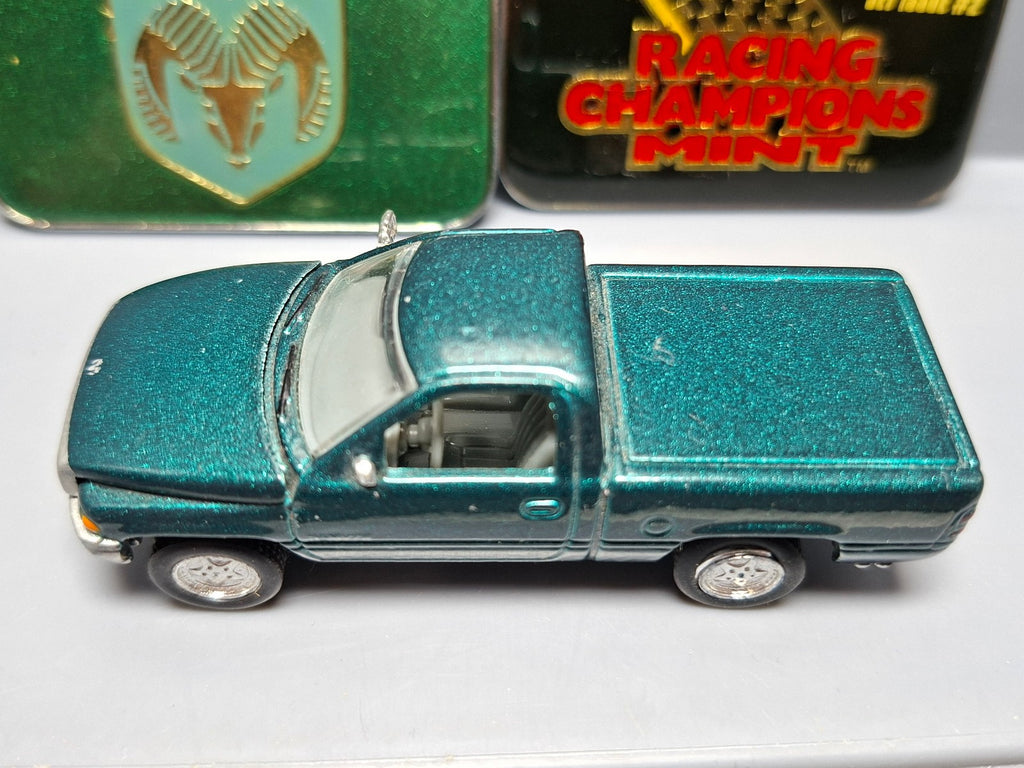 Racing Champions Dodge Ram Retro hs    (CP14)
