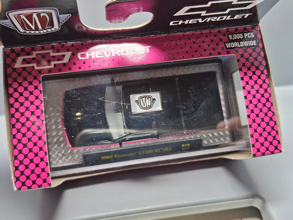 M2 Machines Detroit-Muscle Release 78 1992 Chevrolet C1500 SS454 (CP06)