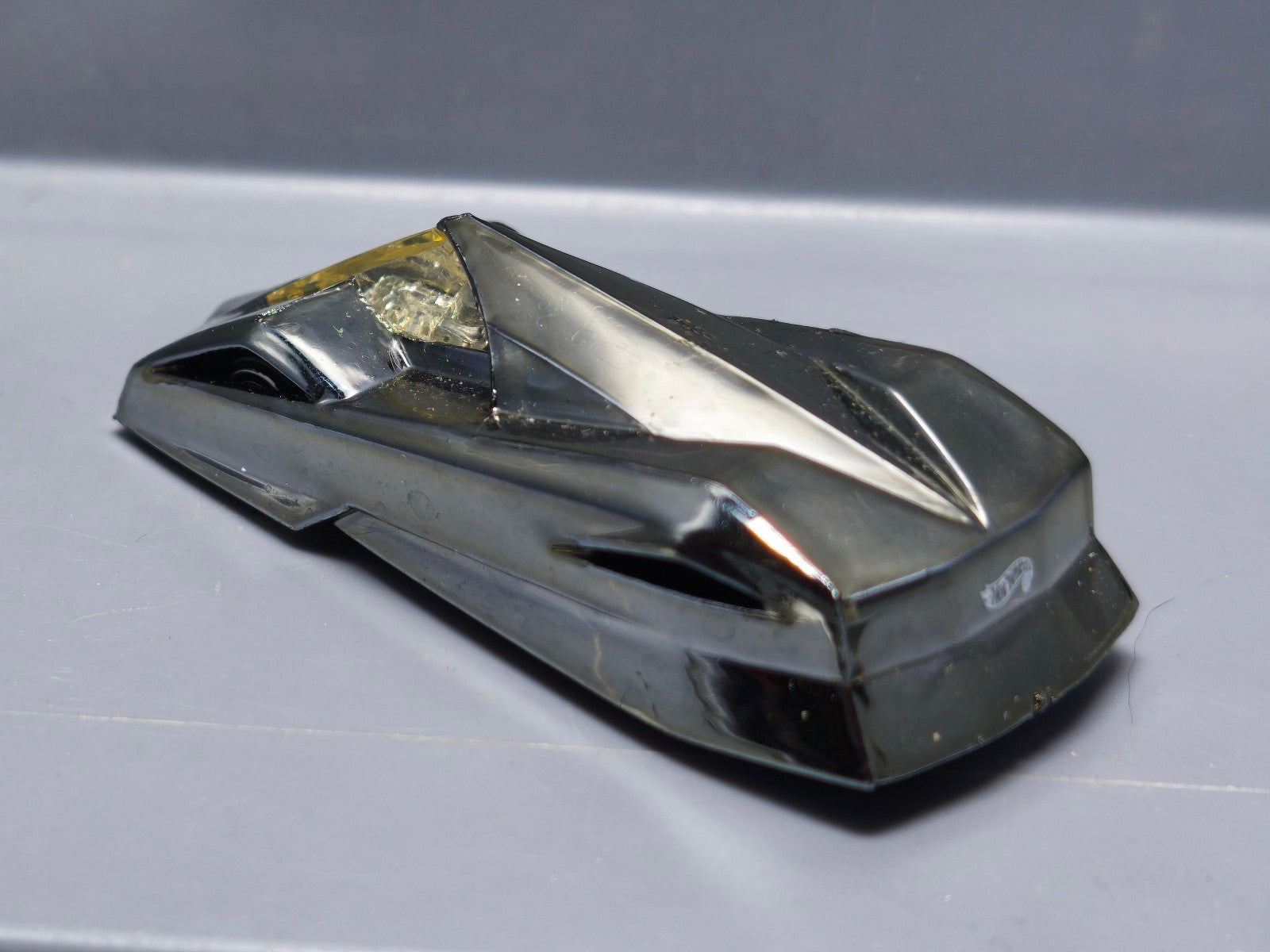 Hot Wheels shadow jet version UH 1994-246 (A21)