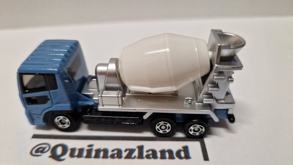 Tomica 2007 regular Nissan diesel quon mixer (CP06)