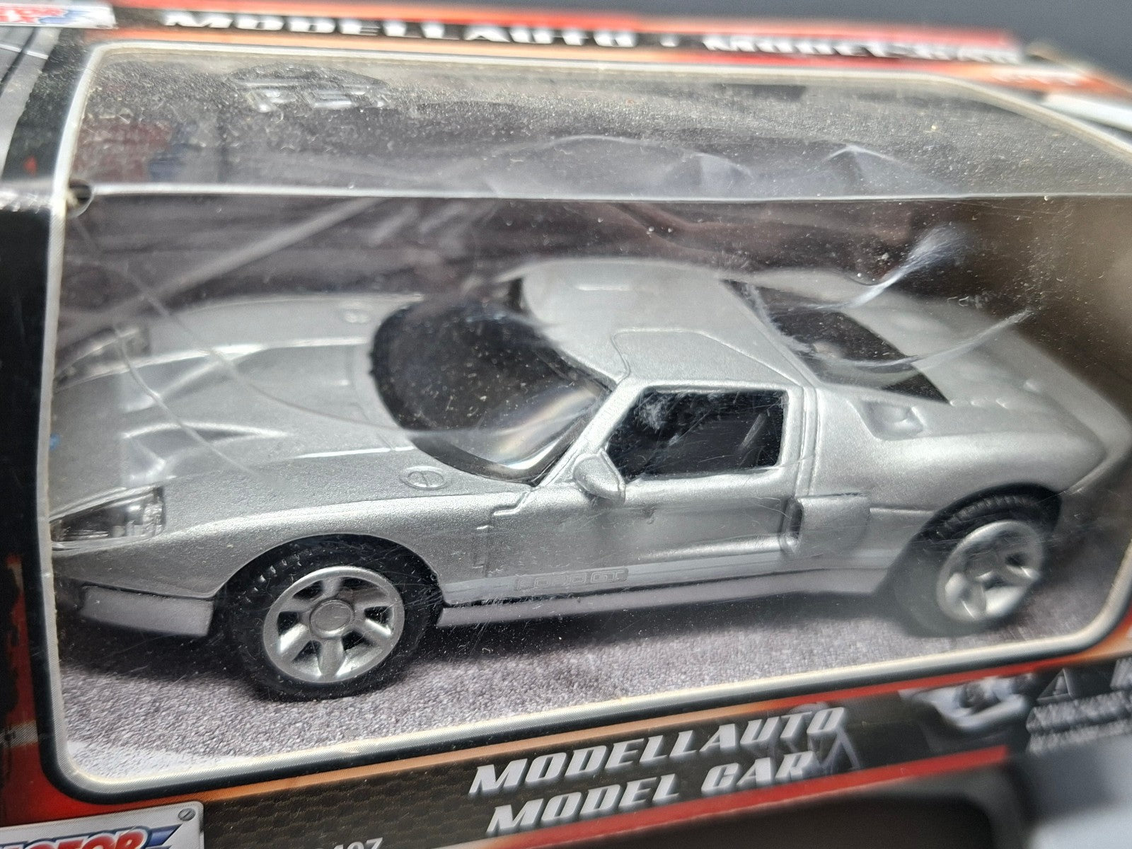 Motor Max 1/43 Ford GT (NG05)
