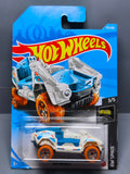 Hot Wheels Bot wheels  2021-173 (NP18)