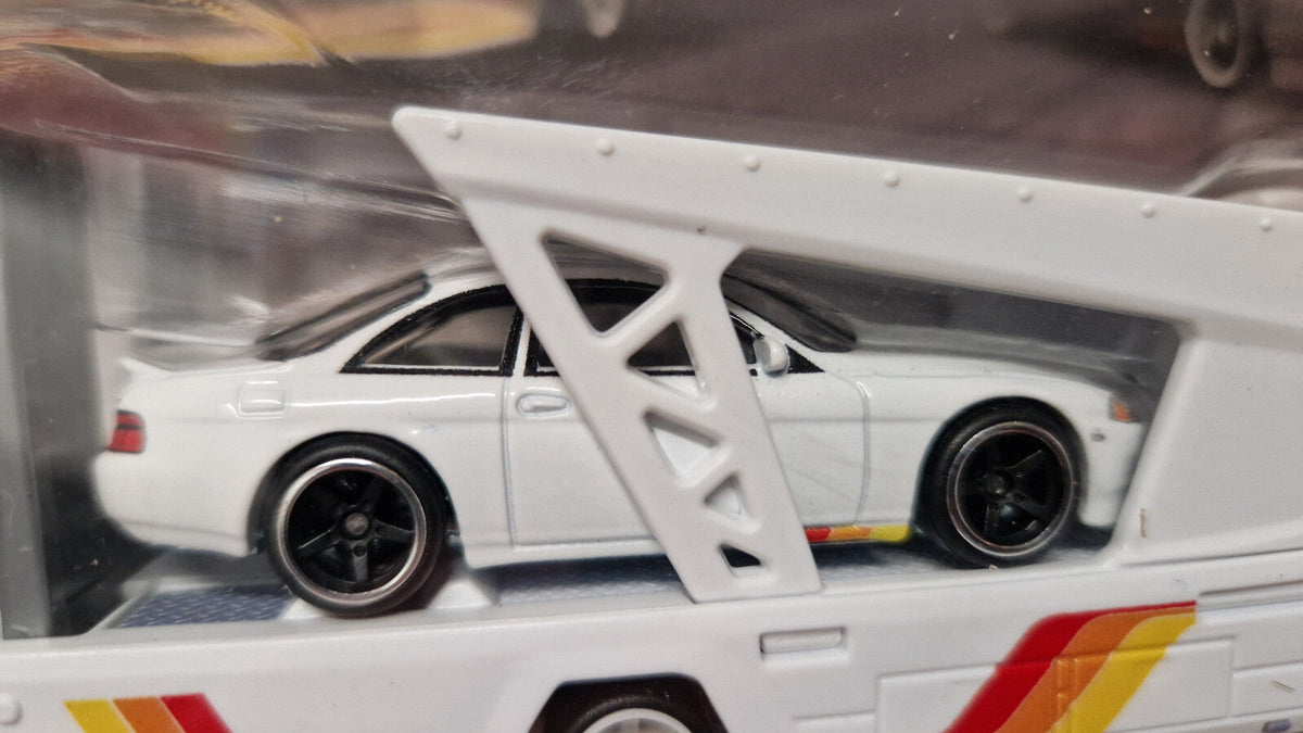 Hot Wheels Team Transport MIX F Toyota Soarer / Kousoku Hauler #79 (CT13)
