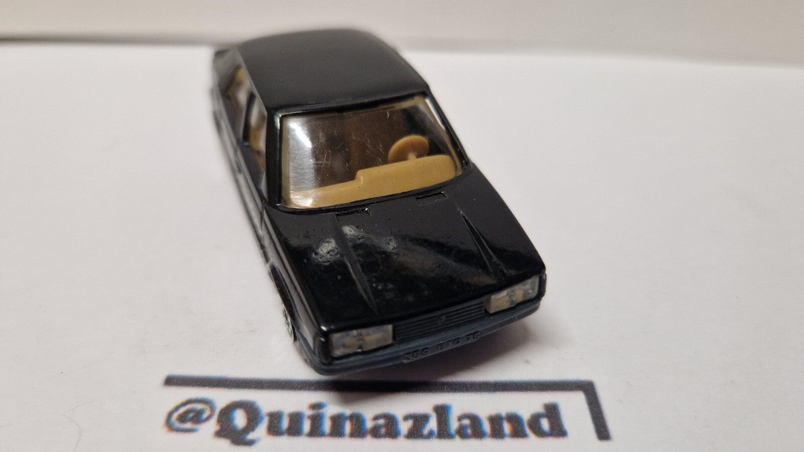 Matchbox 1987 mainline  Renault 11    (A31)