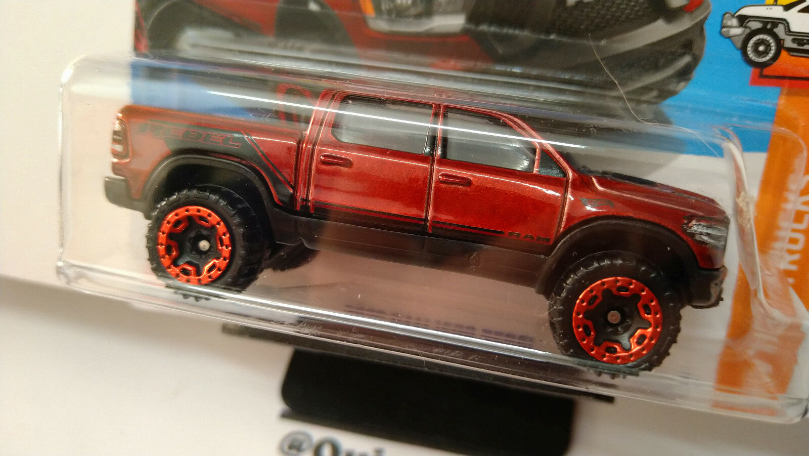 Hot Wheels 2020 ram 1500 rebel  2022-023 (NP35)