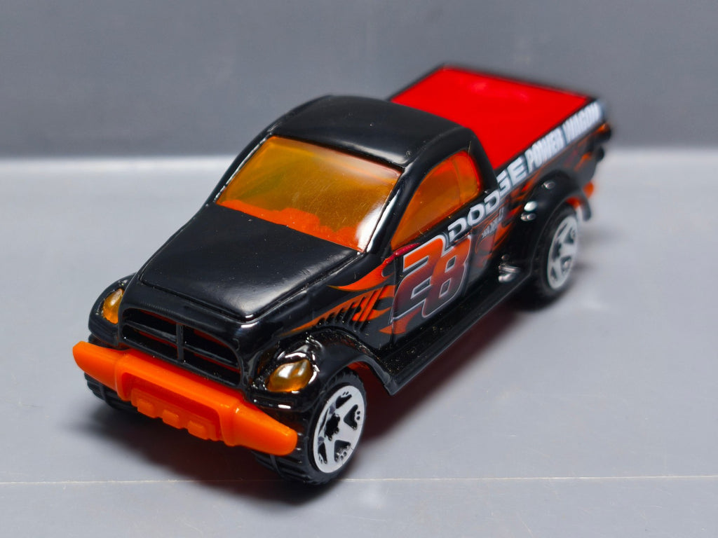 Hot Wheels Dodge power wagon 2004 multipack    (A04)