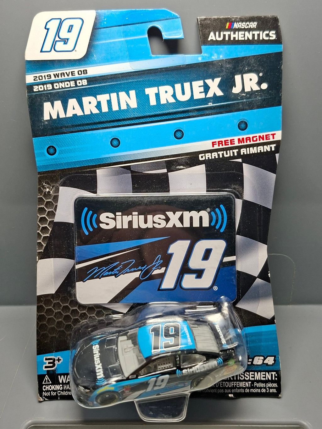 Lionel Racing 2019 wave 8 Toyota Camry Martin Truex junior Sirius XM    (NG19)
