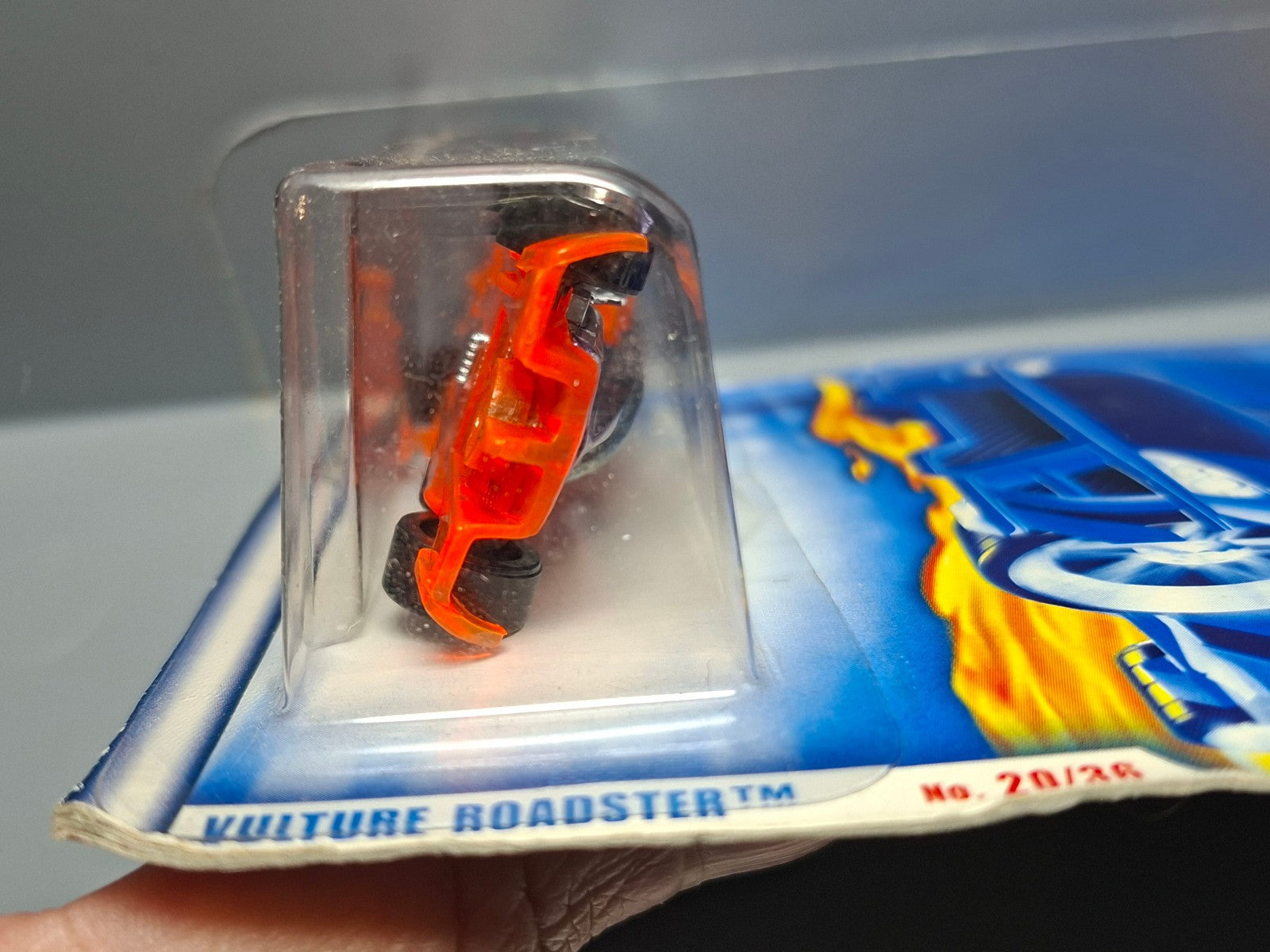 Hot Wheels First Editions Vulture Roadster 2001-032  (CP20)