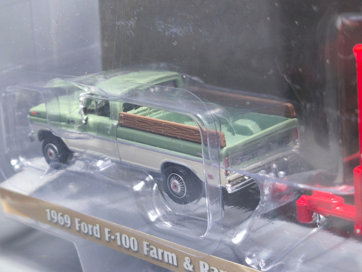 Greenlight Hitch & Tow Series 15 Ford F-100 Farm  Ranch Special   (CT03)