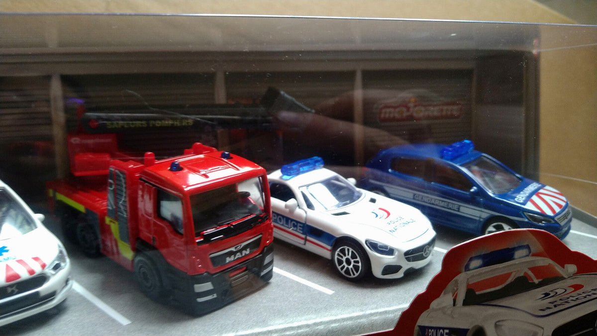 Majorette S.O.S. giftpack DS chevrolet man mercedes peugeot (NP16)
