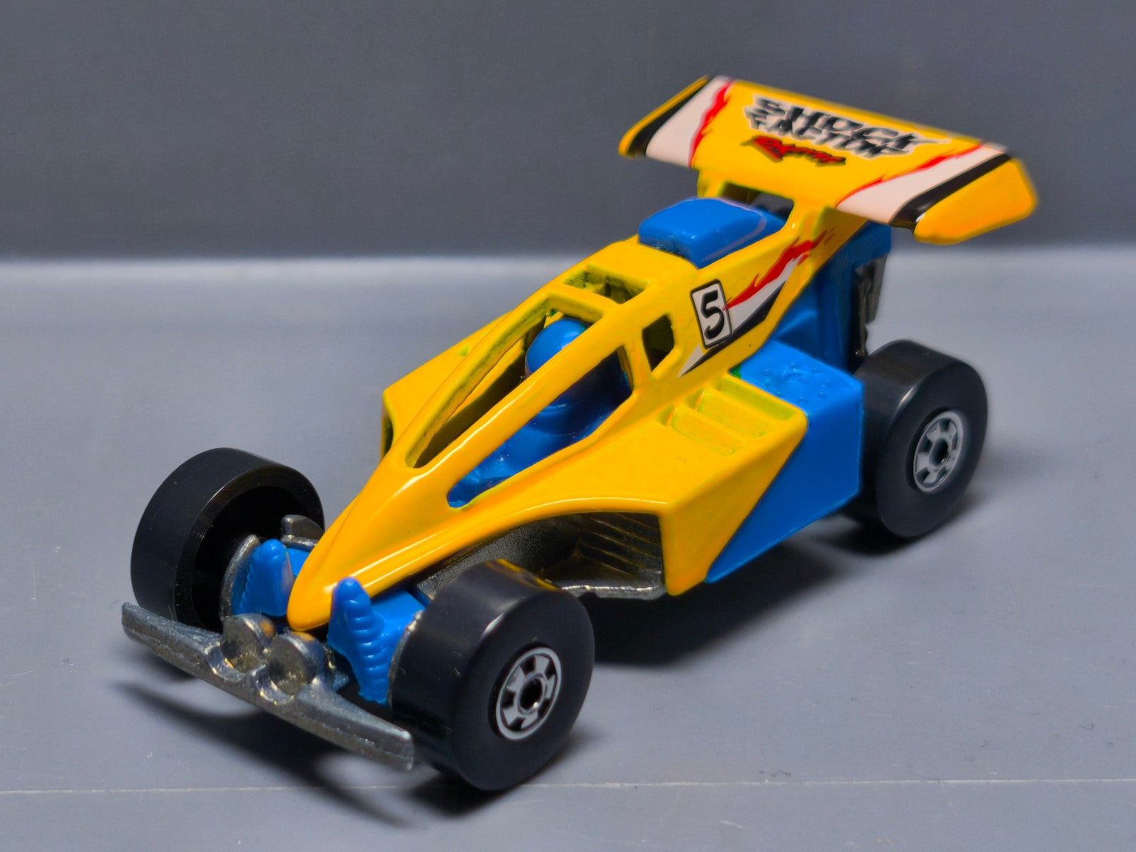 Hot Wheels Shock factor 1996-700  (A39)