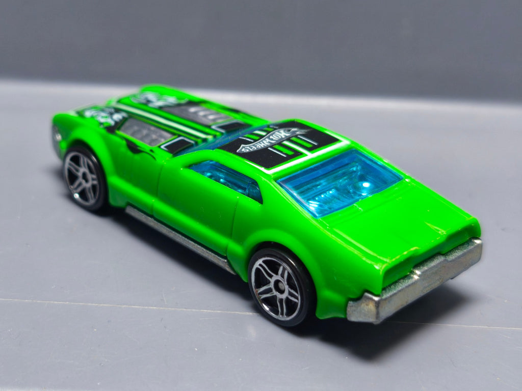 Hot Wheels CCM country club muscle 2009 exclusive set de jeu    (A39)
