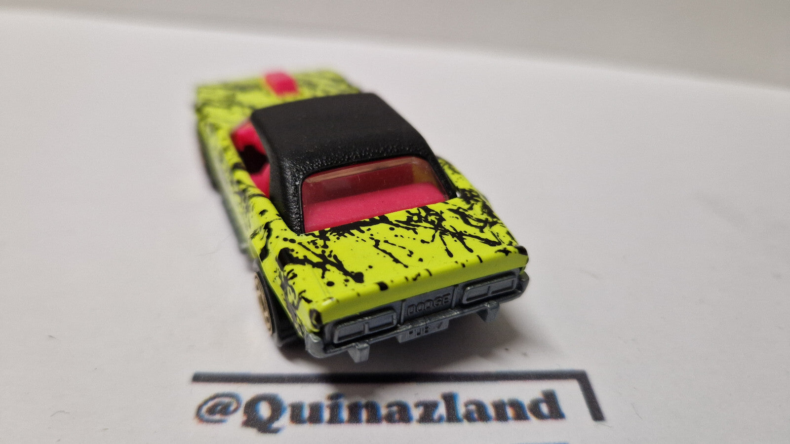 Matchbox 1994 mainline #1 Dodge challenger     (A29)