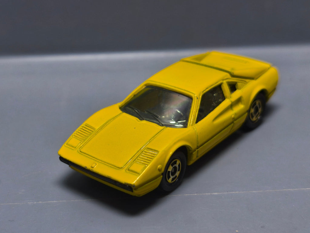 Tomica Ferrari 308 GTB version jaune rare (A15)