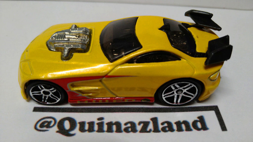 Hot Wheels 2014 exclusive set de jeu  Mercy breaker     (A12)