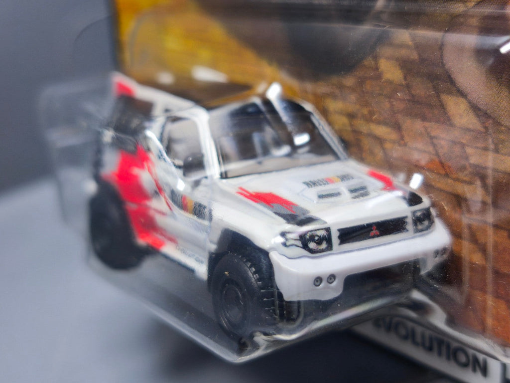 Hot Wheels 2025 Boulevard Mitsubishi Pajero Evolution (NG50)
