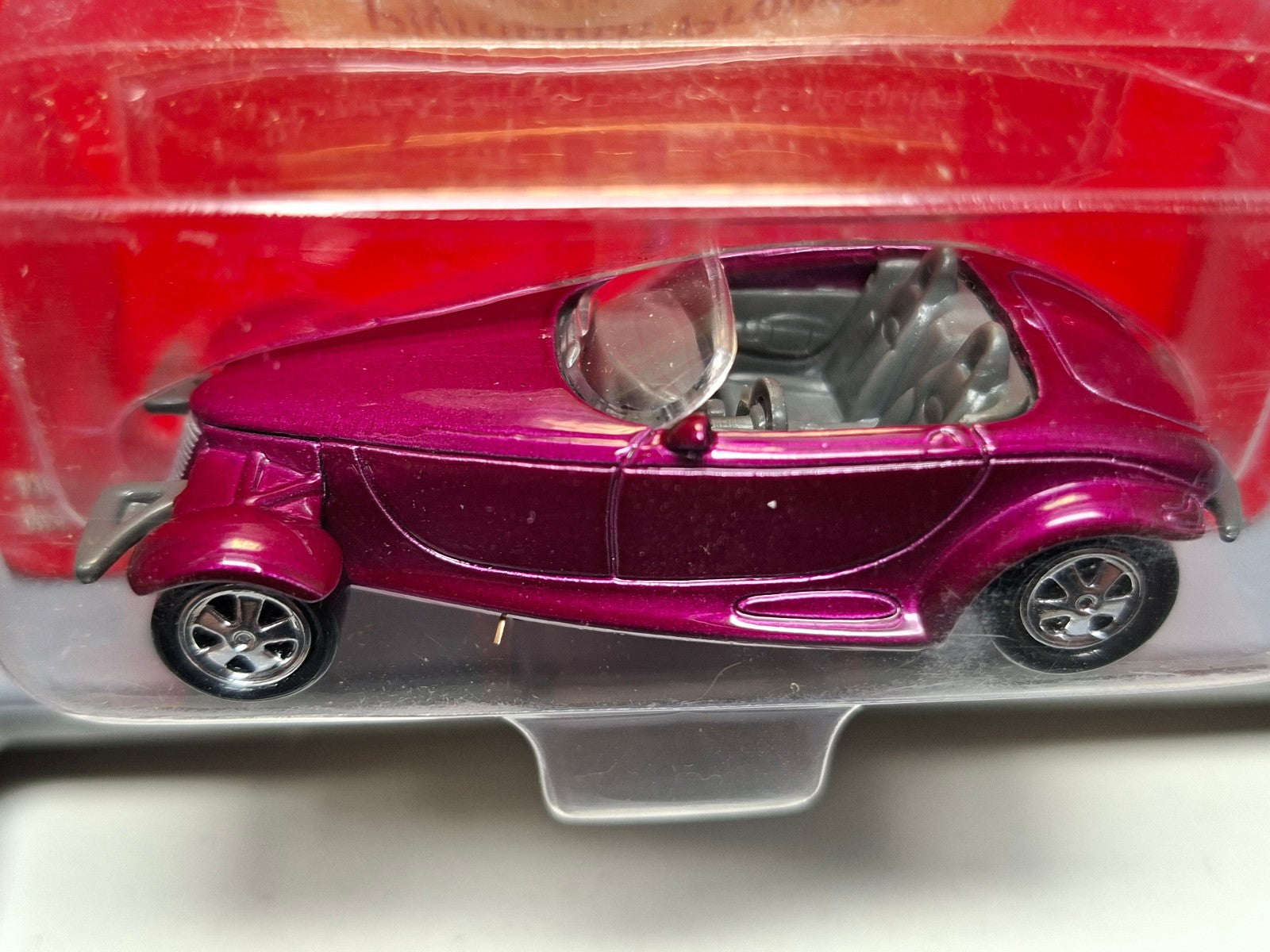 Johnny Lightning Spécial edition Plymouth prowler   (CP14)