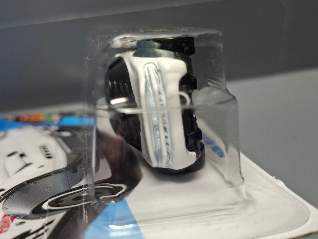 Hot Wheels Mazda MX-5 Miata 2025-001  (NP02)