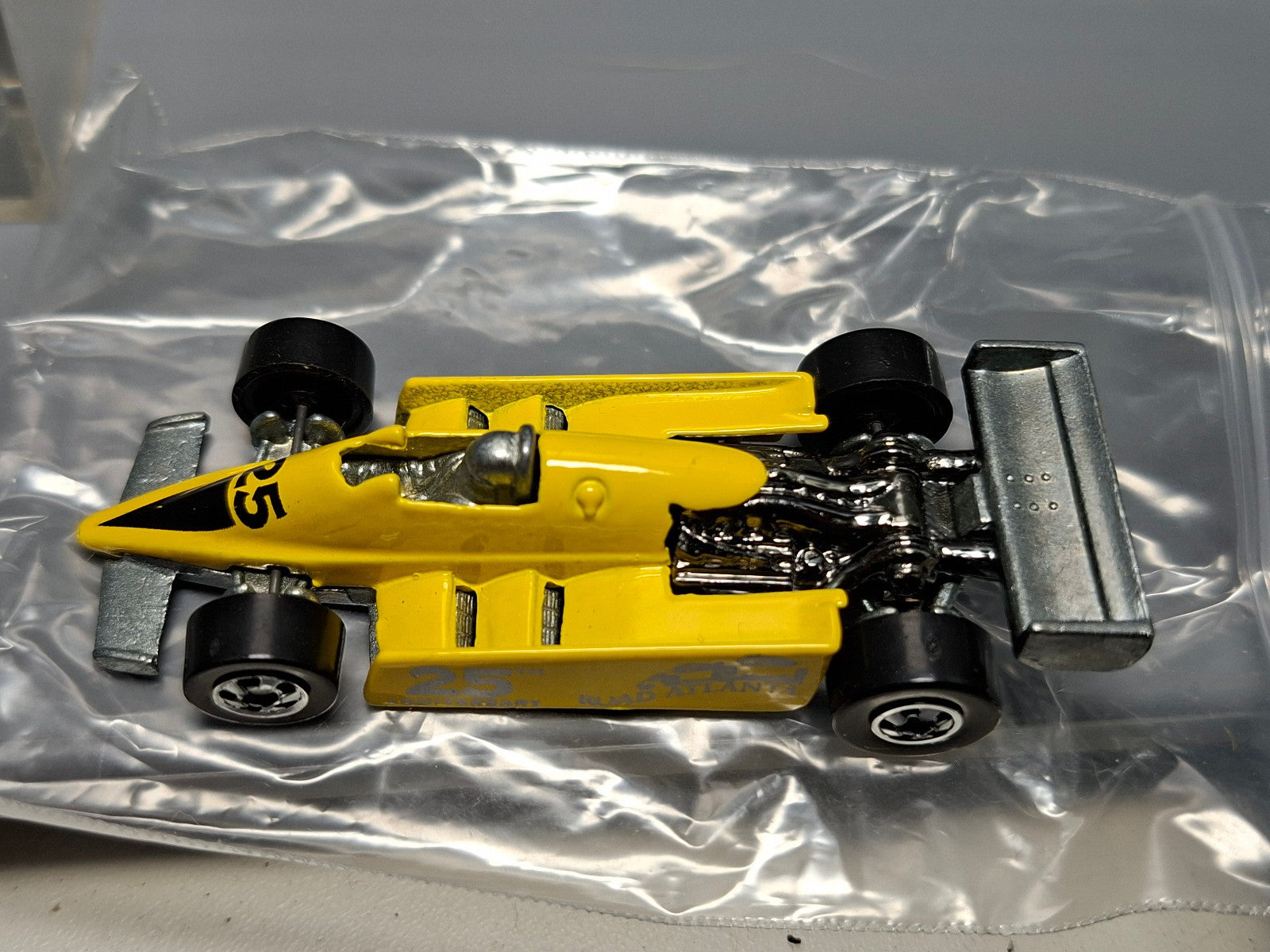 Hot Wheels 1995 road atlanta 25th anniversary  Turbo streak   (CP04)