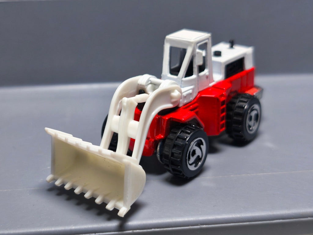 Hot Wheels 2000 mainline 111 Wheel loader  (A38)