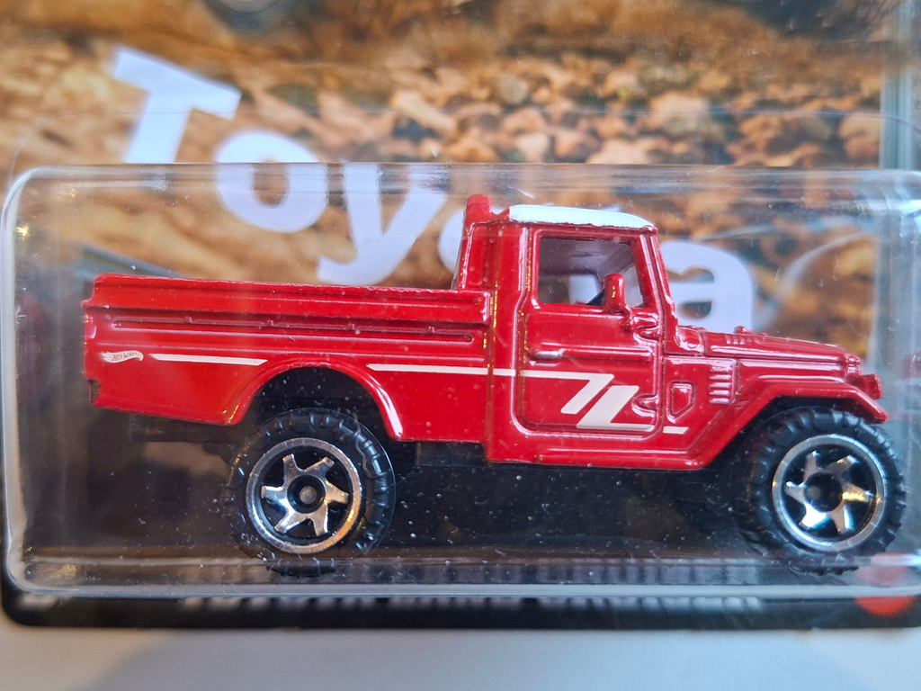 Hot Wheels 2025 Toyota TOYOTA LAND CRUISER   (NP49)