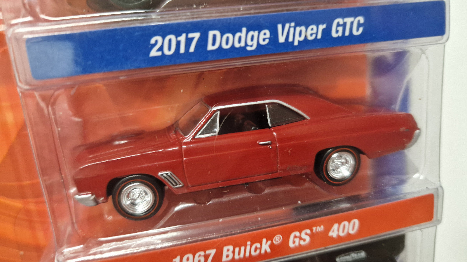 Auto World Auto world Deluxe 4 pack exclusive target Chevy Buick Dodge  (NG47)