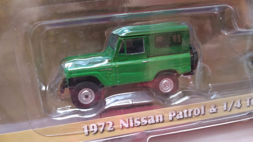 Greenlight Hitch & Tow 1972 Nissan Patrol and 1/4 Ton Cargo Trailer (CT05)